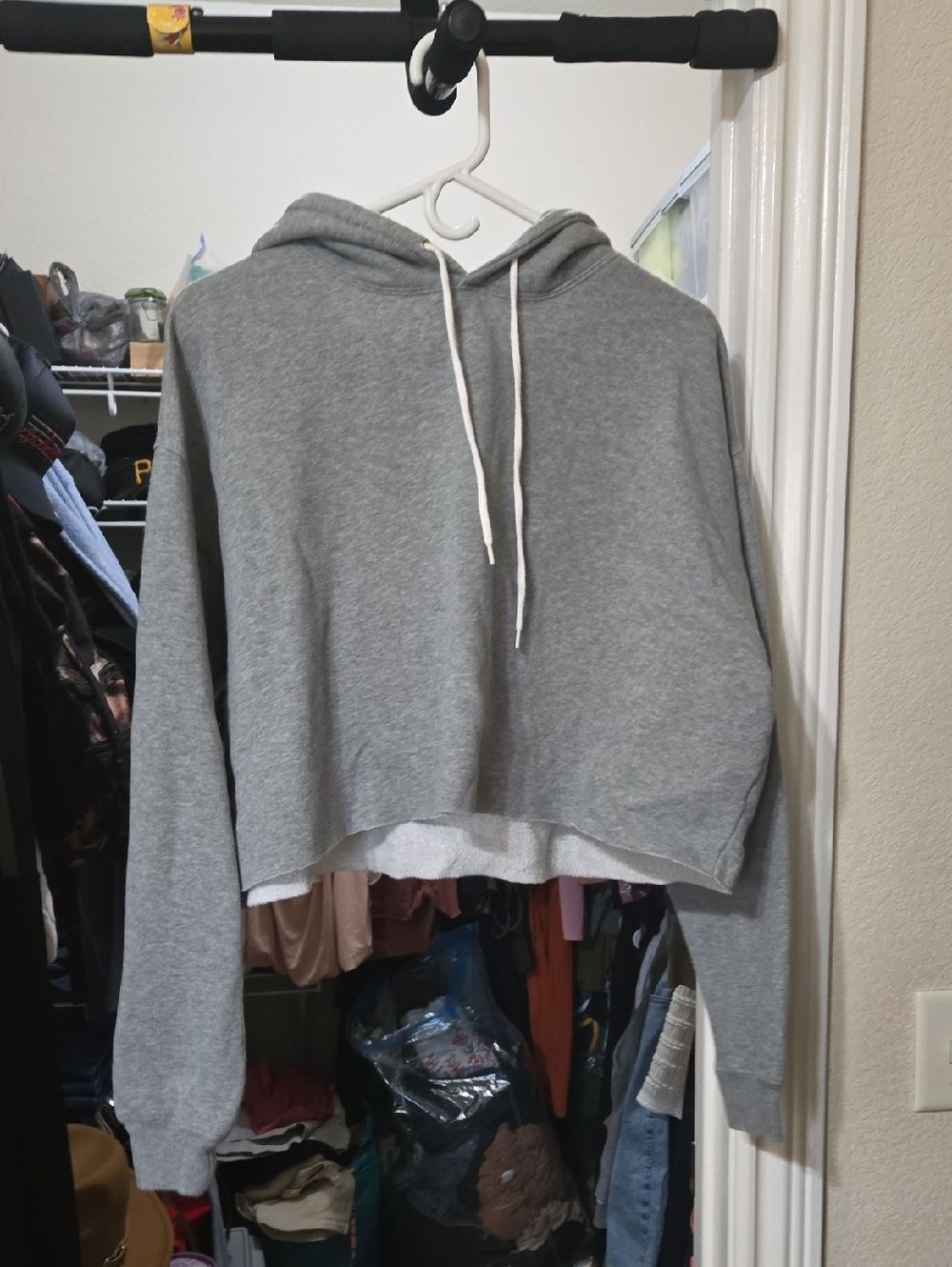 wild fable Gray Cropped Hoodie Sweater